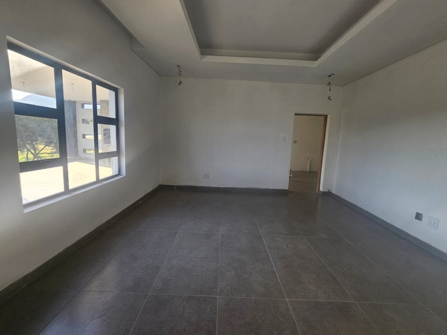 7 Bedroom Property for Sale in Melodie North West
